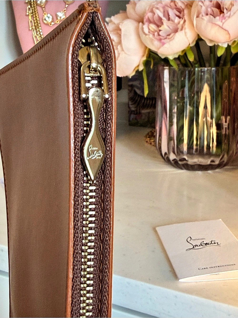 Christian Louboutin New Bettina Small Pouch Wristlet Brown Leather silver HW - Picture 7 of 13